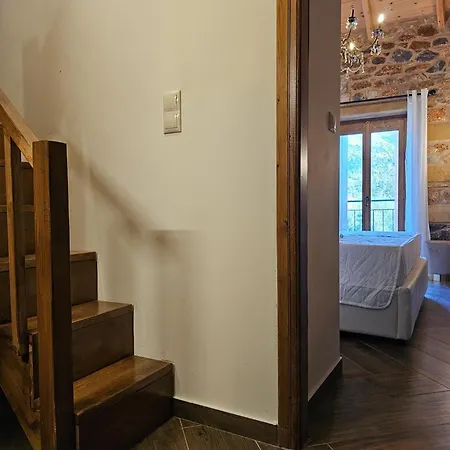 The House Of Life Pírgos