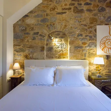 The House Of Life * Pyrgos