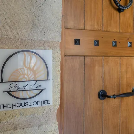 The House Of Life Pyrgos