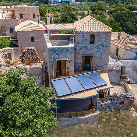 The House Of Life 3* Pirgos (Mani)