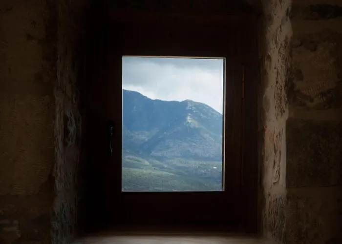 The House Of Life 3* Pírgos