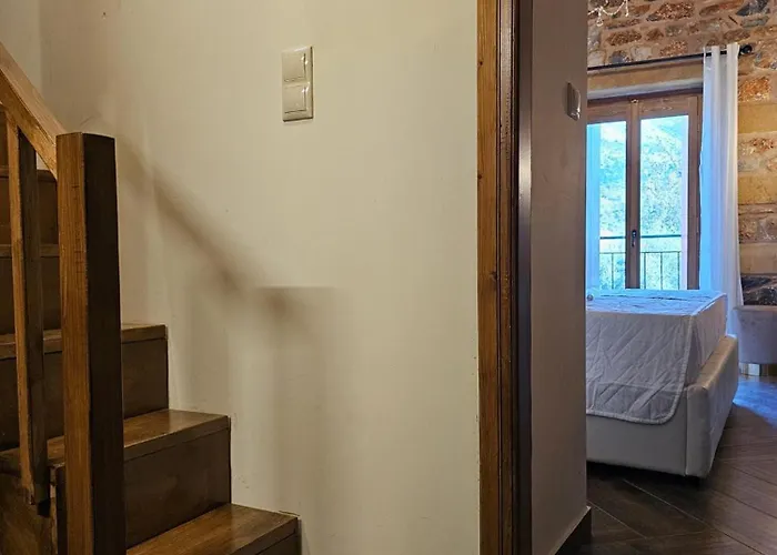 The House Of Life Πύργος